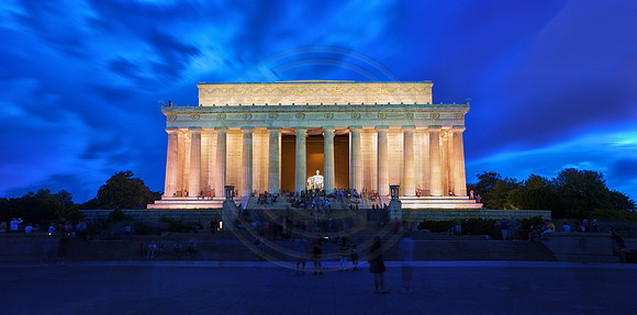Lincoln Memorial under evening storm